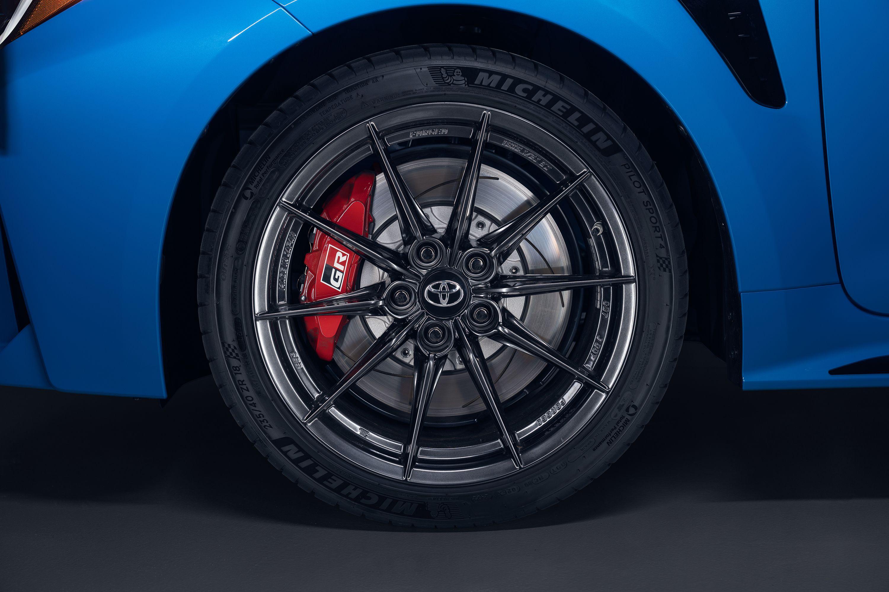 Slotted Rotors vs Plain Rotors